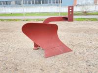 Плуг МТЗ П3-245/16 для мотоблока МТЗ (модель 1) Плуг МТЗ П3-245/16 для мотоблока МТЗ (модель 1)